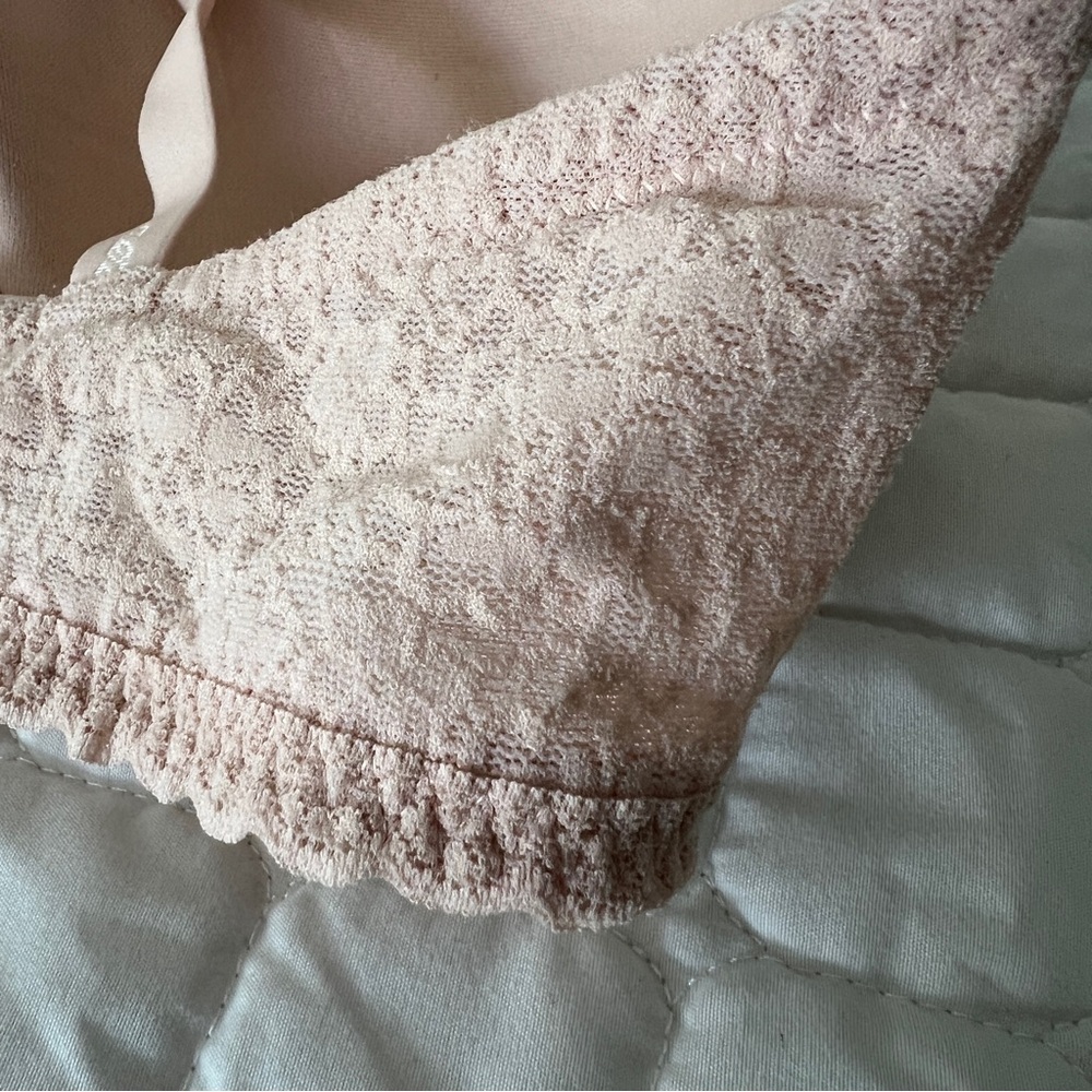 aerie Lace Push-Up Bra in Light Blush - Picture 5 of 10
